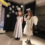 Image1169 Dziewczynki Grajace Aniolki