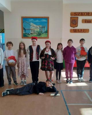 Image1193 Uczniowie Klasy 4b