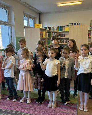 Dzieci Skladaja Przyrzeczenie Czytelnika